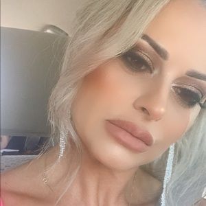 Meet your Posher, Sonia